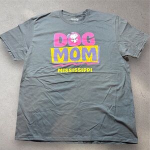 Peanuts Snoopy Dog Mom Graphic Tee XL FREE SHIPPING